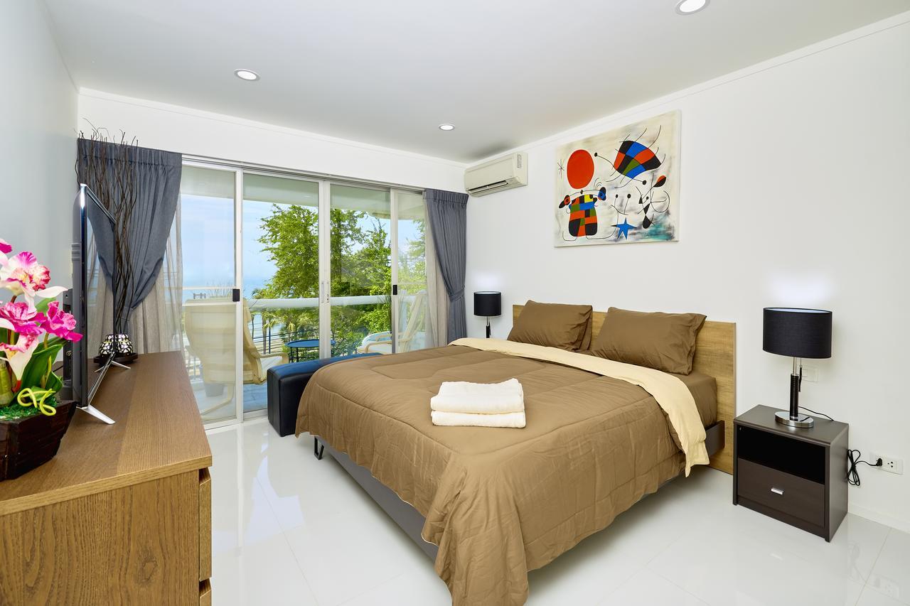Luxurious Apartment On Jomtien Beach Road Exterior photo